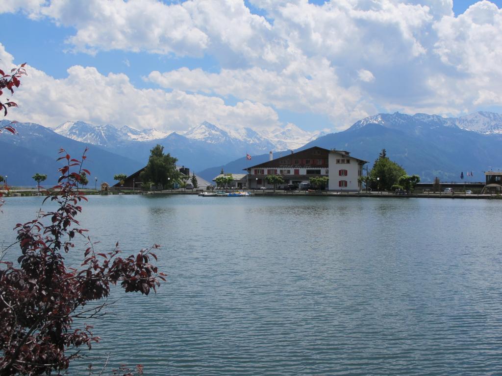 Hotel Du Lac Кран-Монтана Экстерьер фото